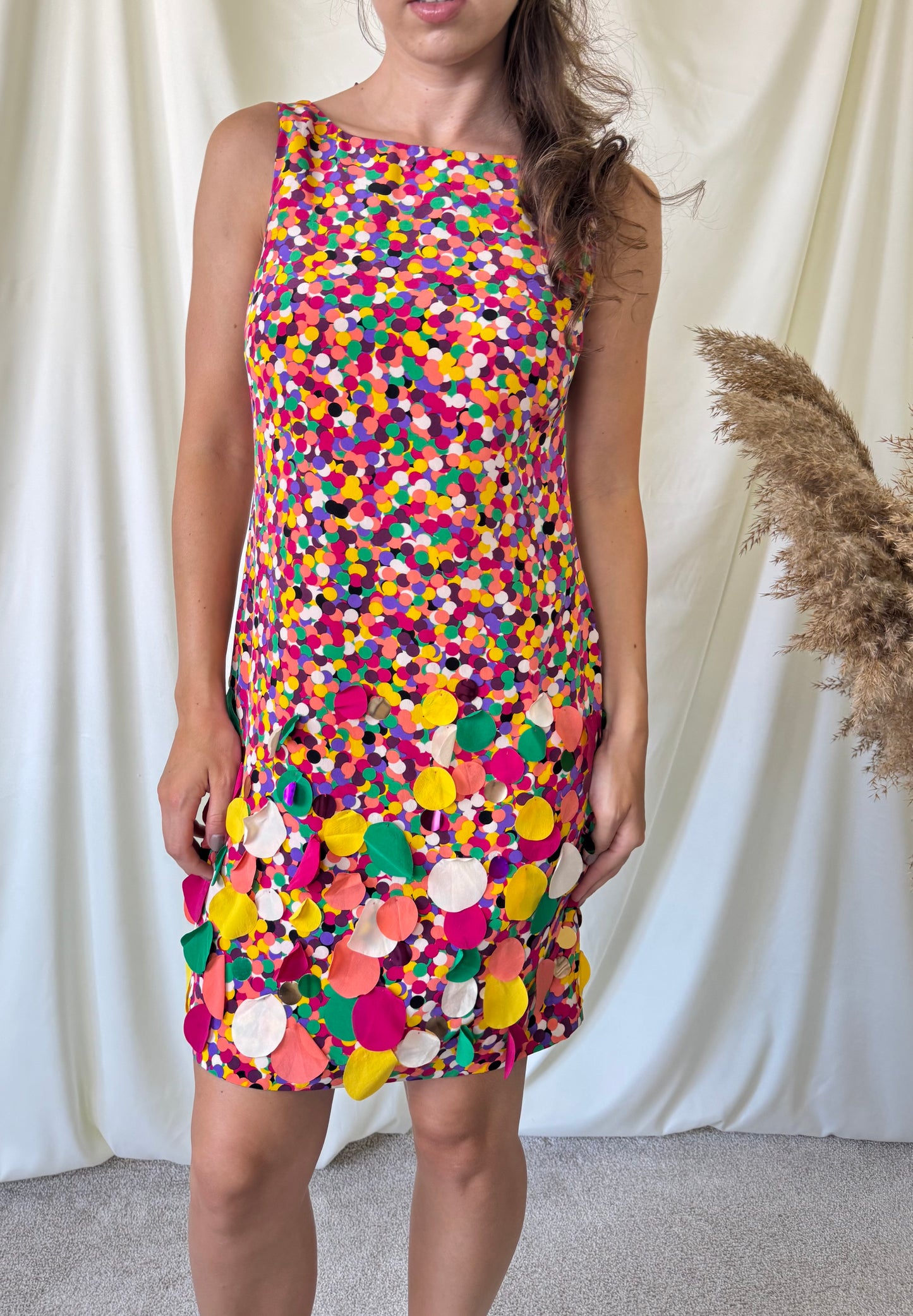 Rochie din 100% mătase naturală viu colorată cu imprimeu vibrant si aplicații 3D (mărimea S - S/M micut)