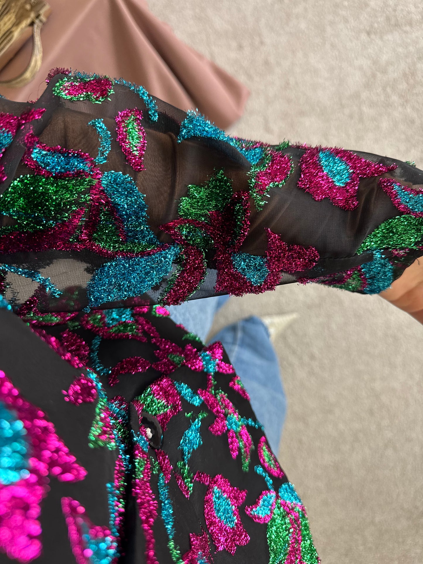 Piesa vintage superbă de ocazie cu print floral 
(Mărimea M/L)