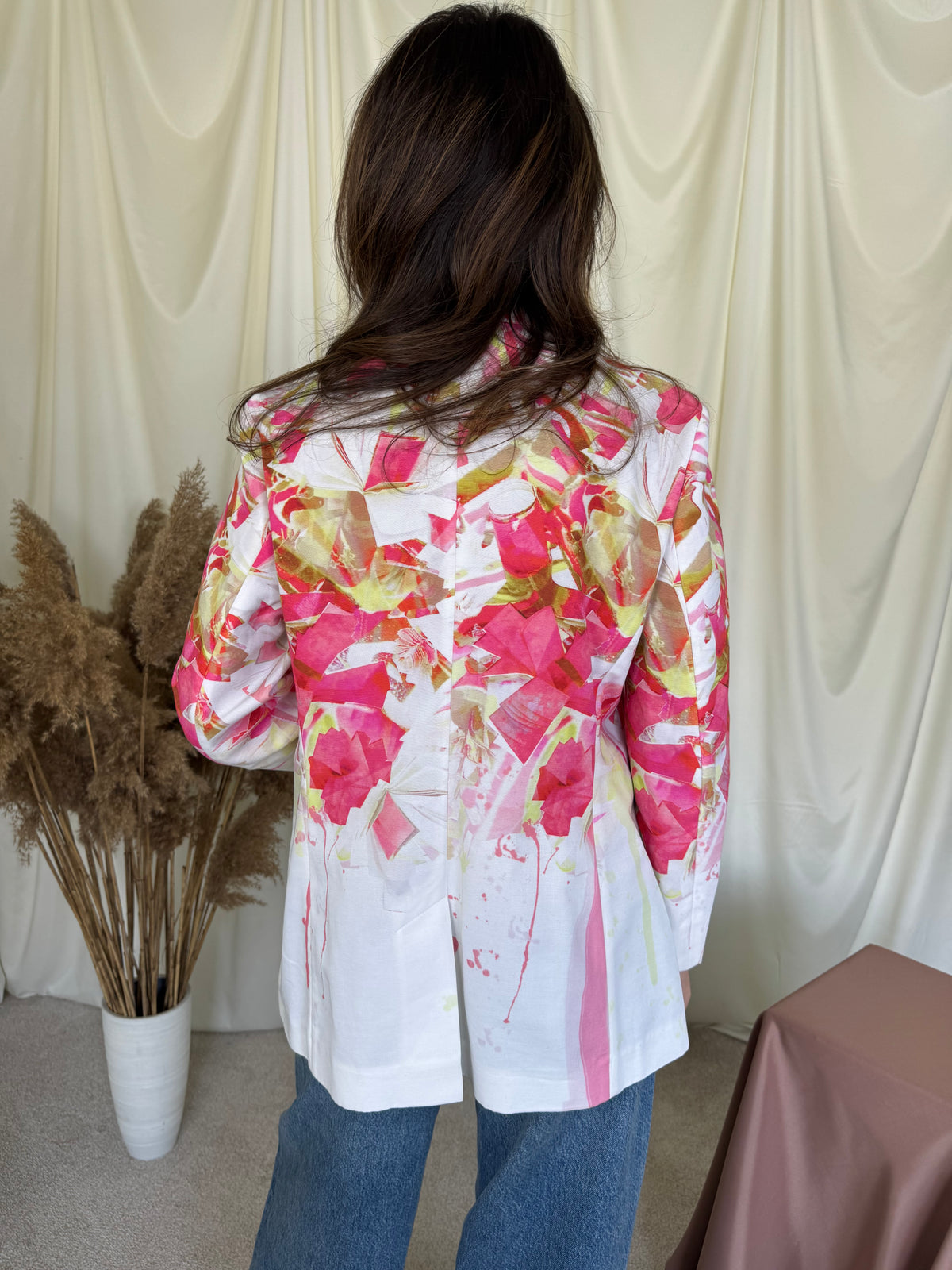 Sacou-jacheta premium Escada din 100% bumbac cu print superb ( mărimea M/L)