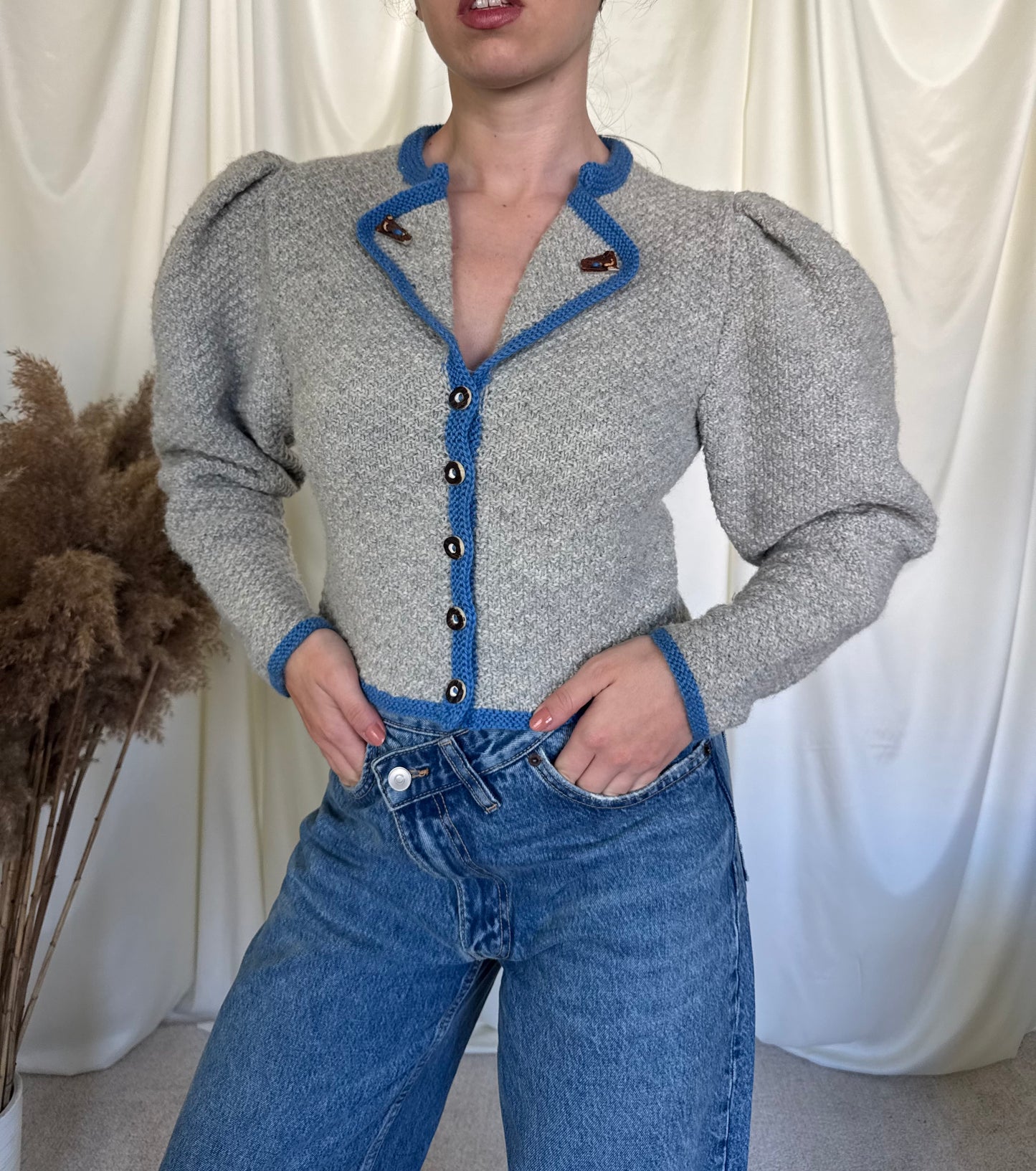 Jerseu vintage handmade din lână