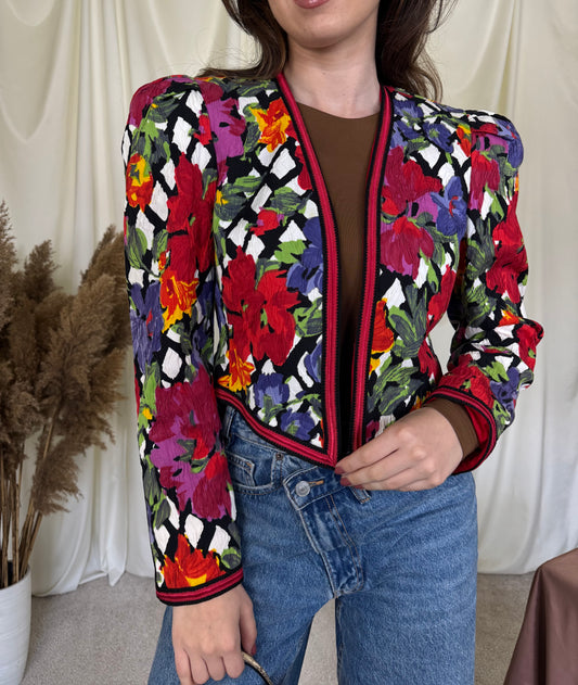 Sacou spectaculos cu print, umeri marcați și nasturi bijuterie ( mărimea S)