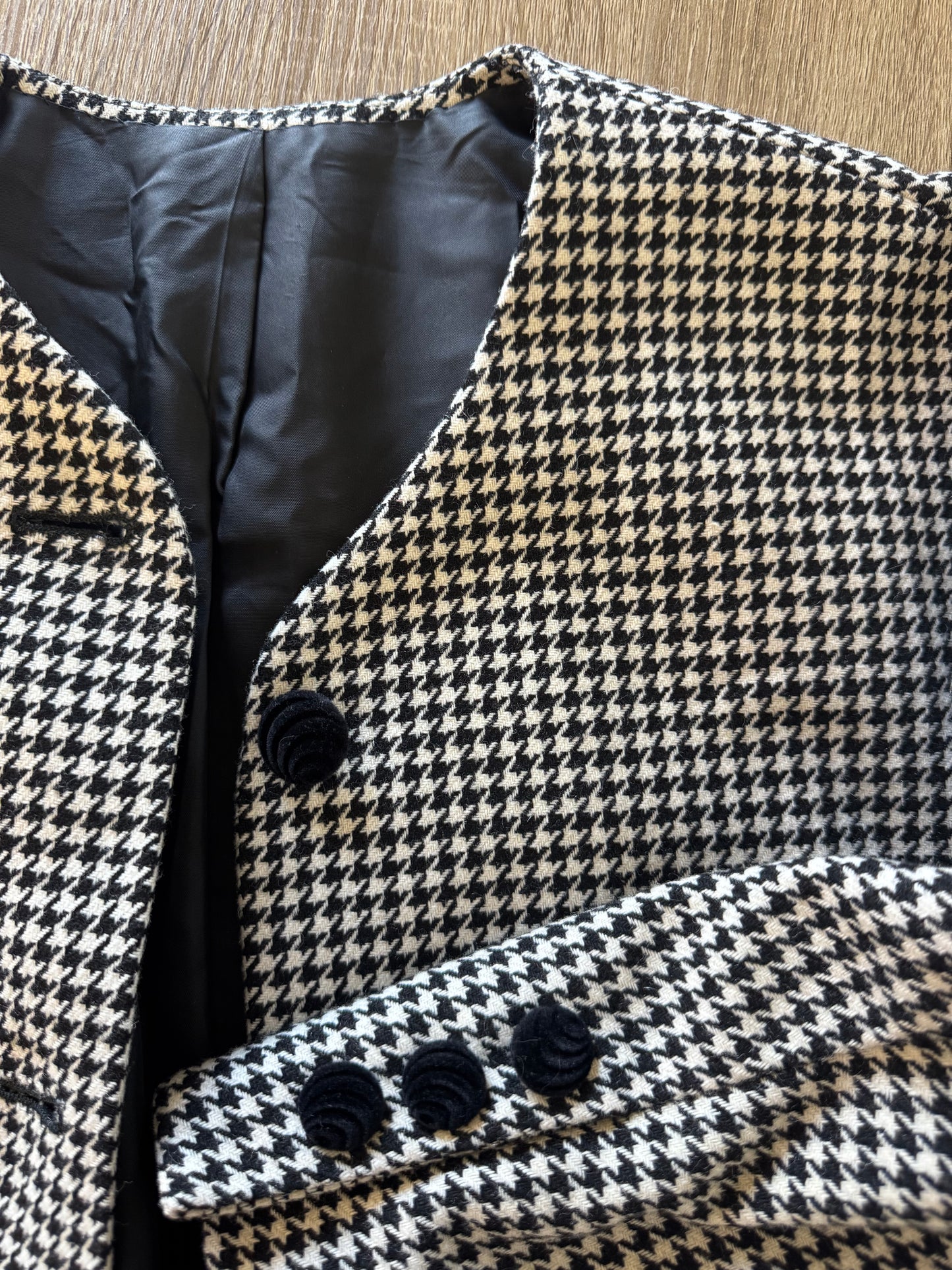 Pardesiu elegant în print pepit