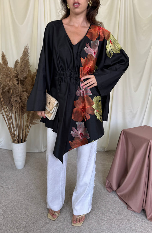 Poncho negru din 100% mătase naturală brodată ( mărimea M-XL)