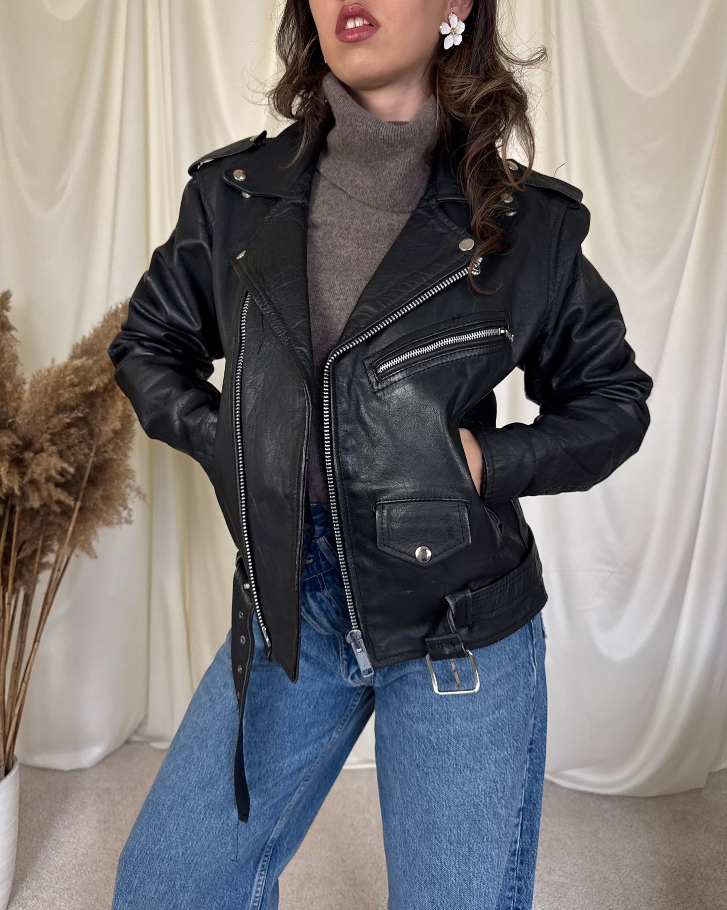 Jacheta vintage 100% piele naturală (mărimea M)