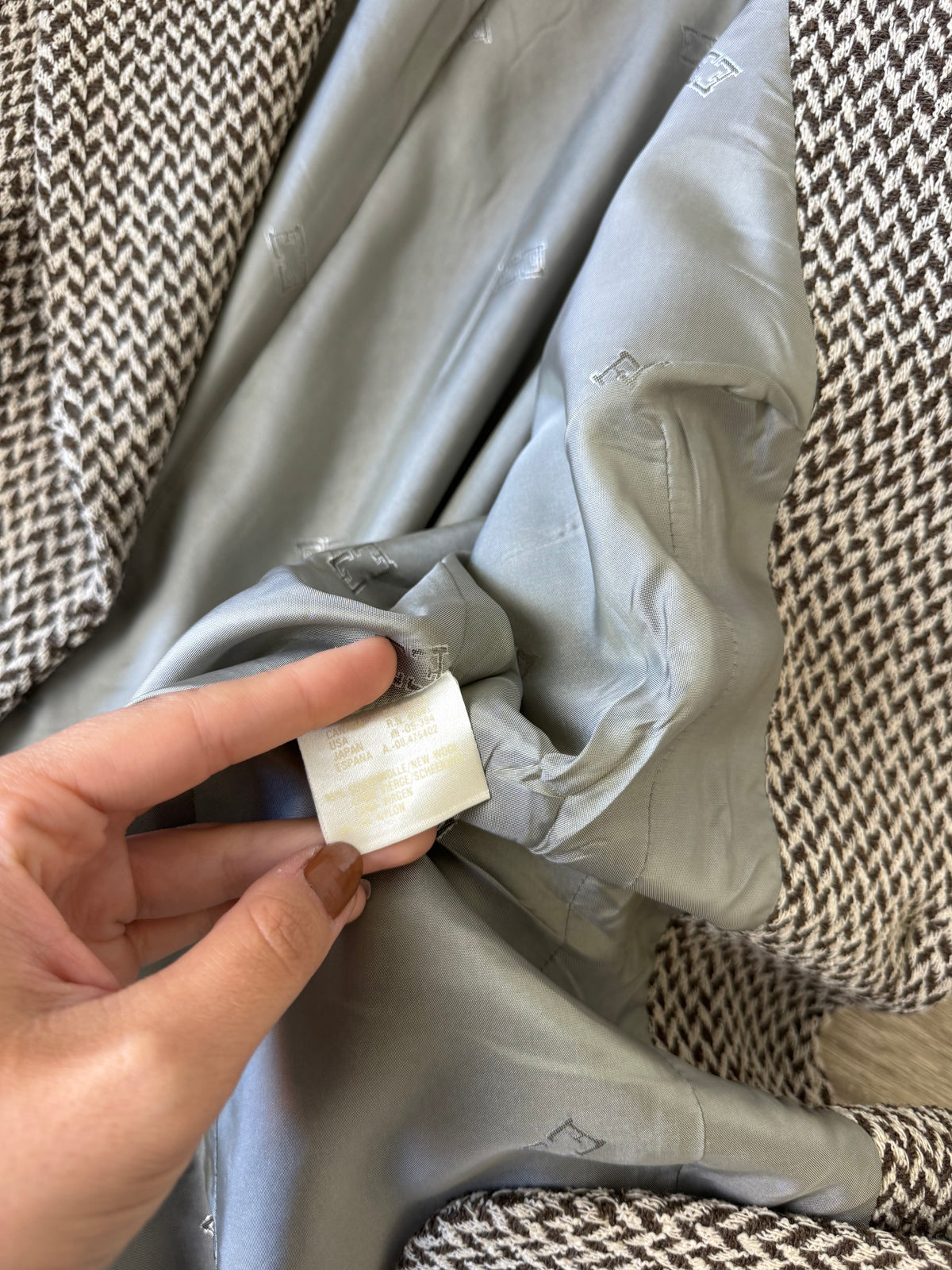 Sacou luxury ESCADA din stofă premium de lână, țesătură mai groasă ( mărimea L)