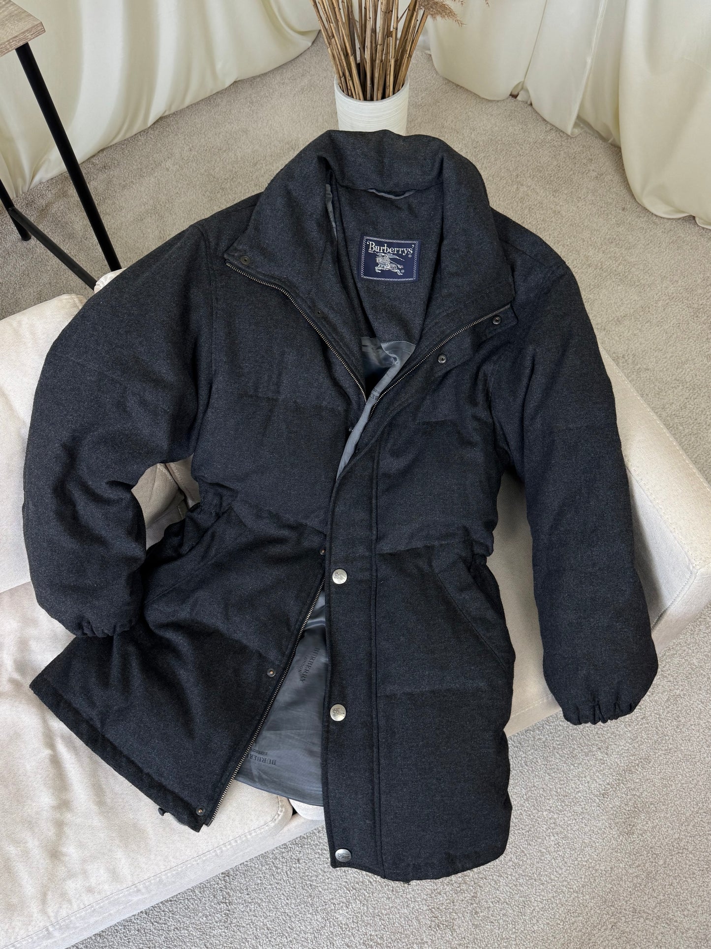 Geaca BURBERRY din lana cu puf