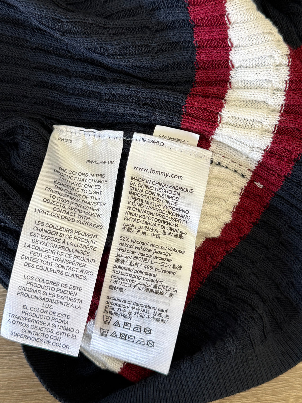 Rochie din tricot elastic Tommy Hilfiger ( mărimea L)