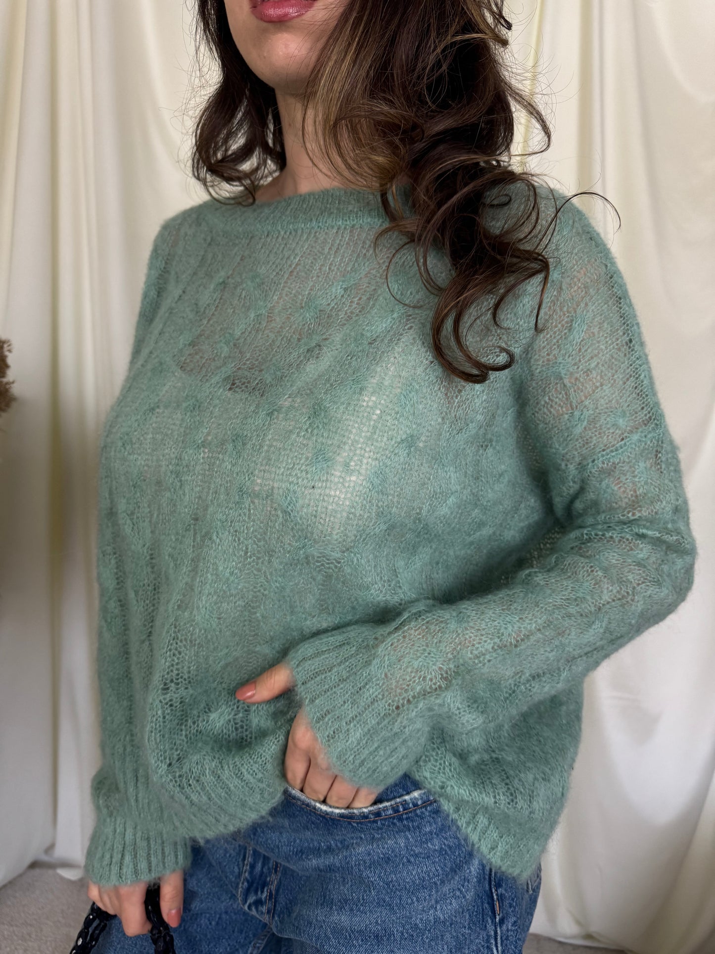 Pulover Max mara nuanța superbă( mărimea S-M)