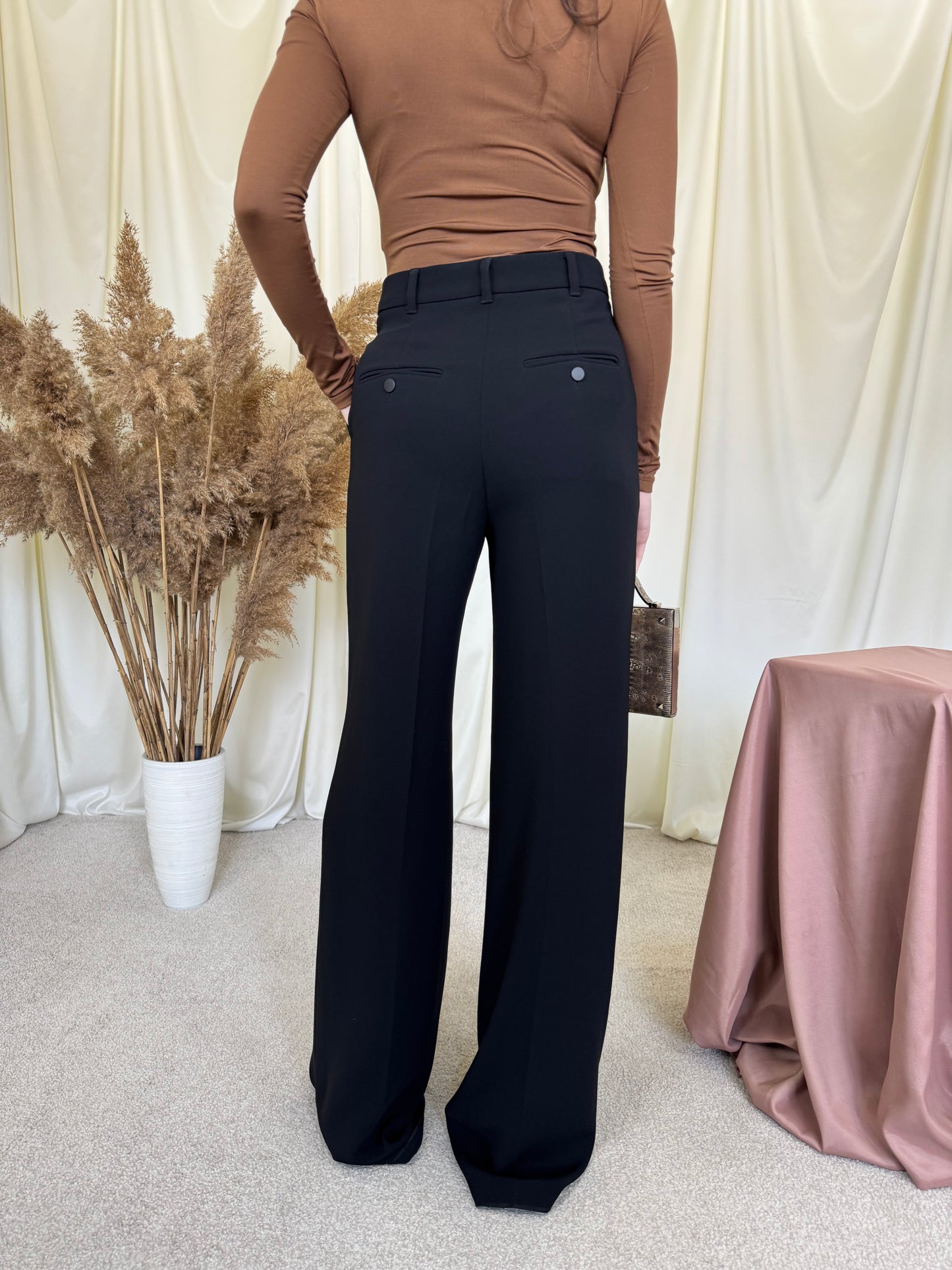 Pantalon nou premium MAX MARA  negru cu talie înaltă 
(Mărimea S/M)