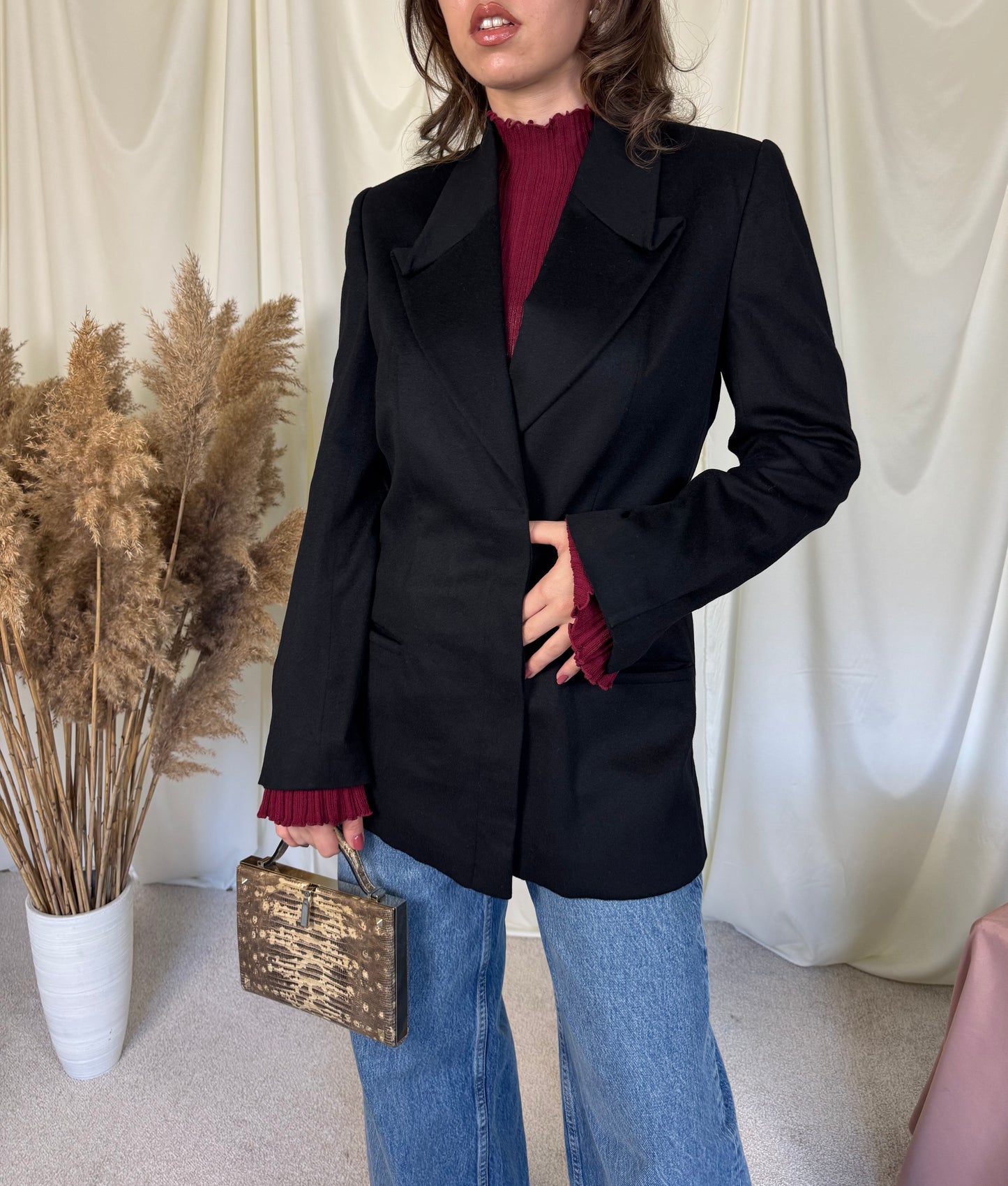 Sacou GIVENCHY 100% lână( mărimea S)