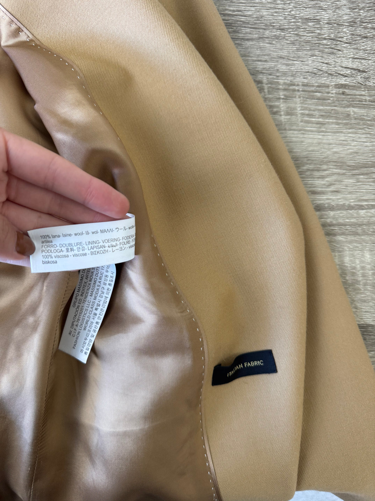 Sacou Massimo Dutti din 100% lână, crem superb ( mărimea M)