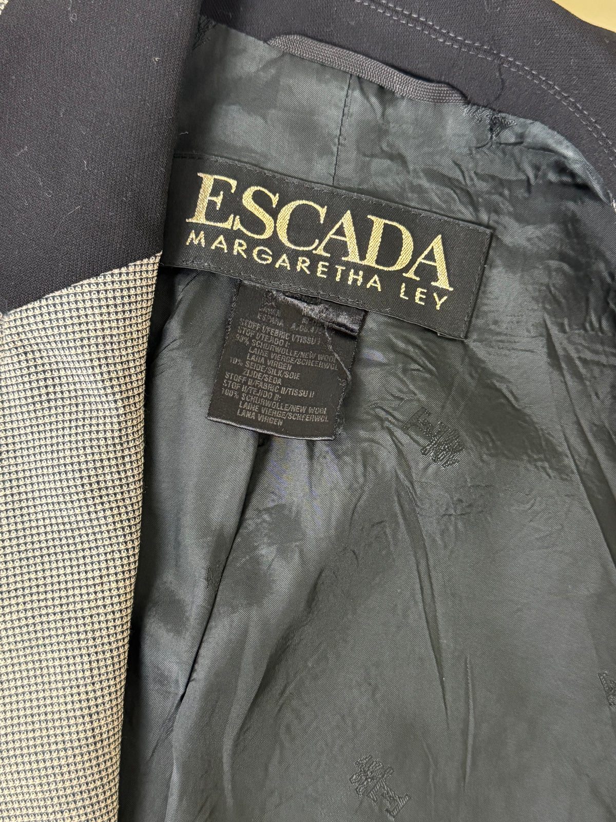Sacou vintage premium ESCADA din stofă de lână și mătase naturală, nasturi aurii inscripționați ( mărimea S)