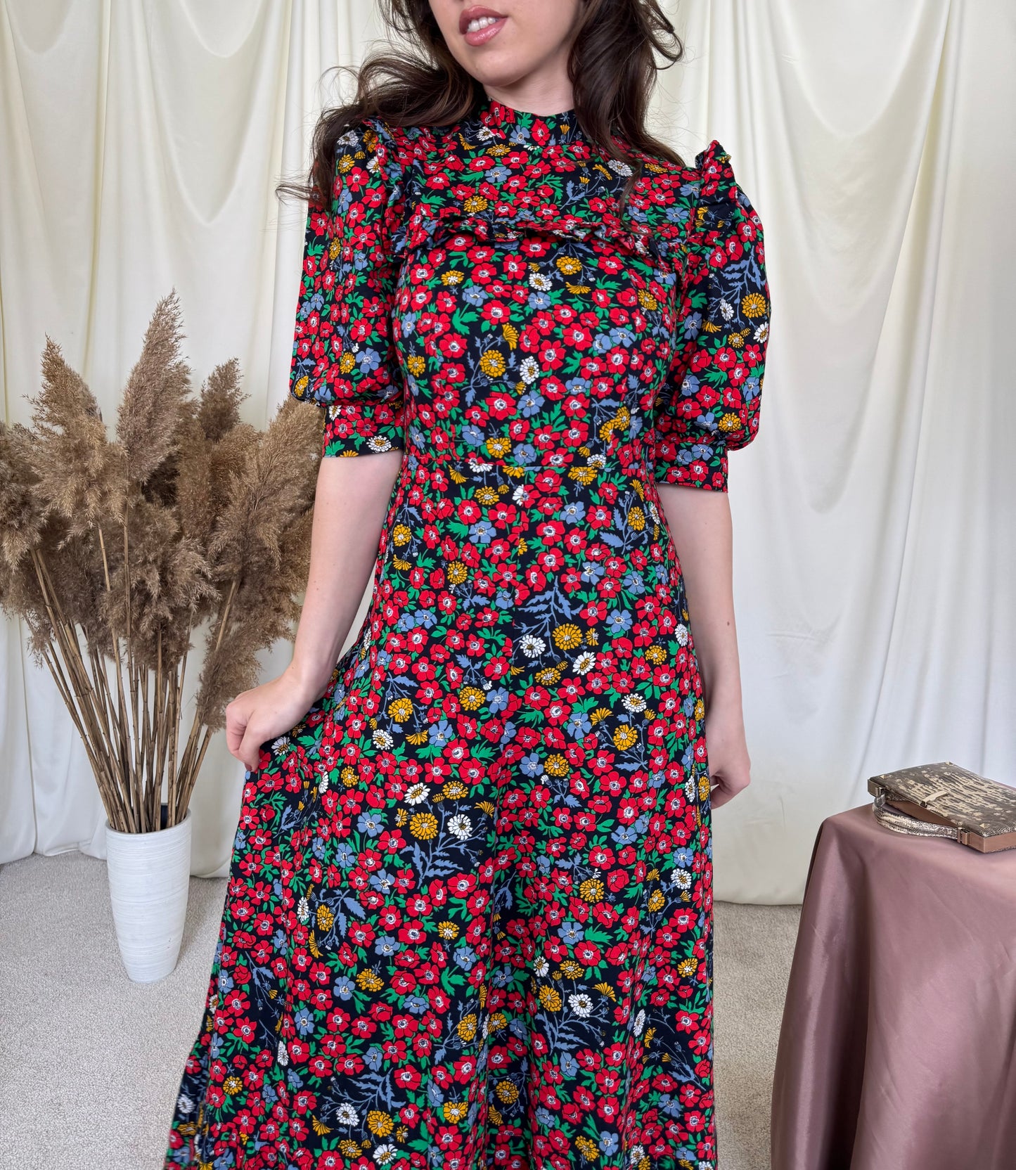 Rochie deosebită vintage  din 100% bumbac cu talie marcată( mărimea S)