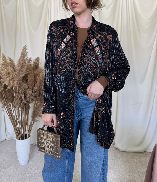 (Back in stock!) Piesă vintage din mătase naturala 
(Mărimea L/XL)