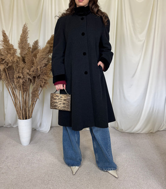 Palton vintage din stofă moale 80% lână (mărimea L)