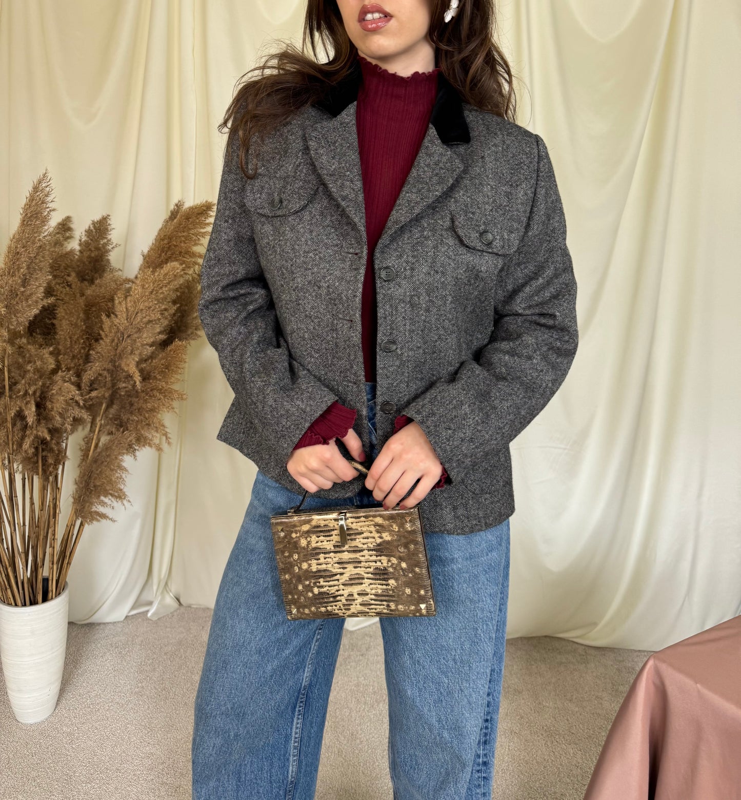 Sacou -jacheta luxury BURBERRY din 100% lână  (mărimea M/L)