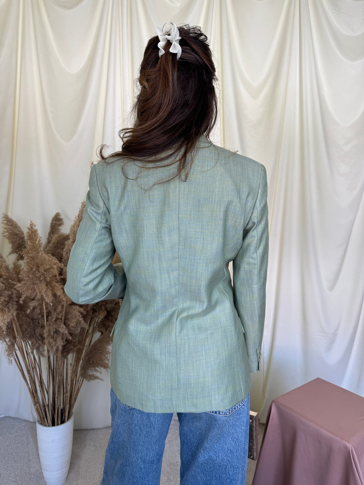 Back! Sacou premium ESCADA din stofă exclusivă de lână super 120’ și mătase naturală, nasturi perla ( mărimea S)