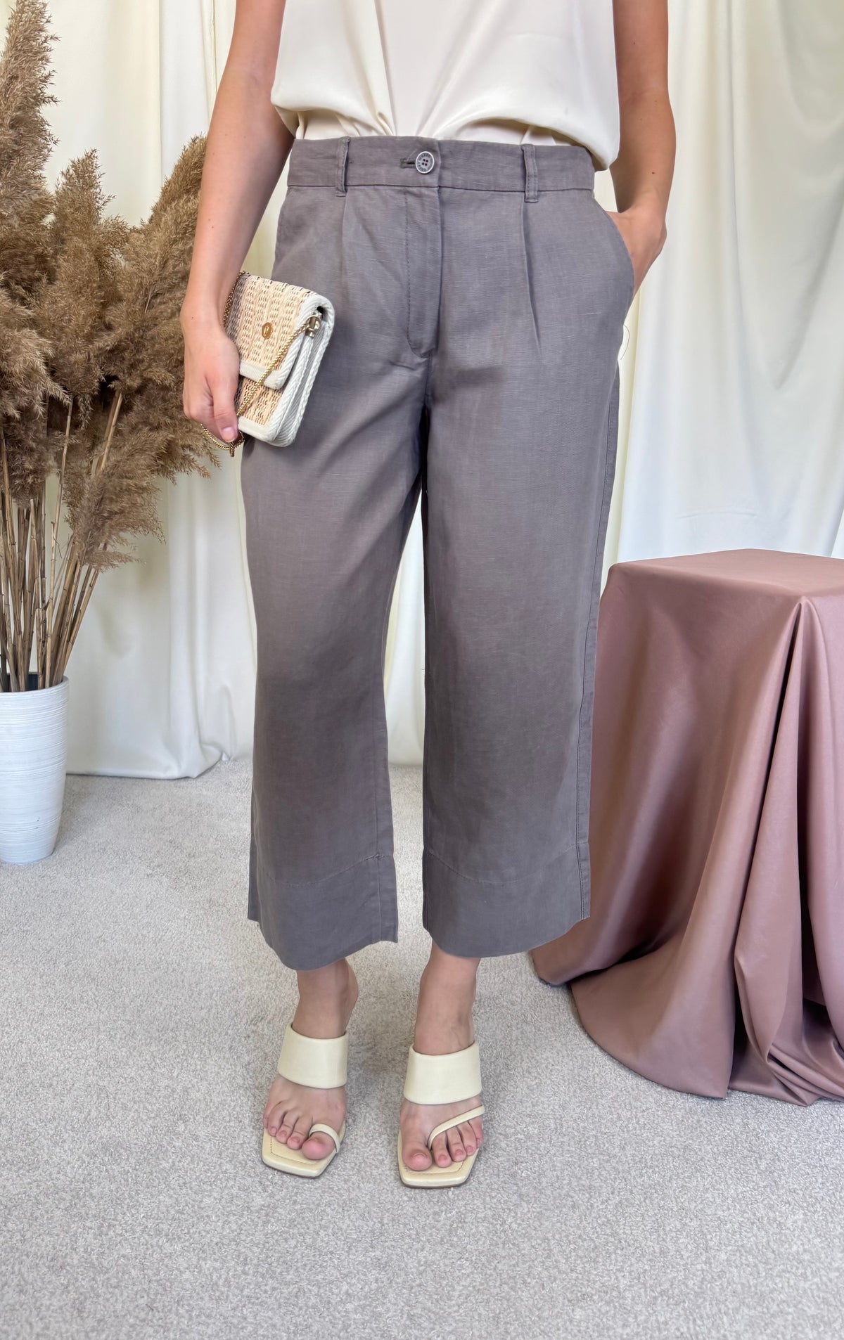Pantalon Gerry Weber din 100% in cu talie elastică, lungime 3/4 ( mărimea M)