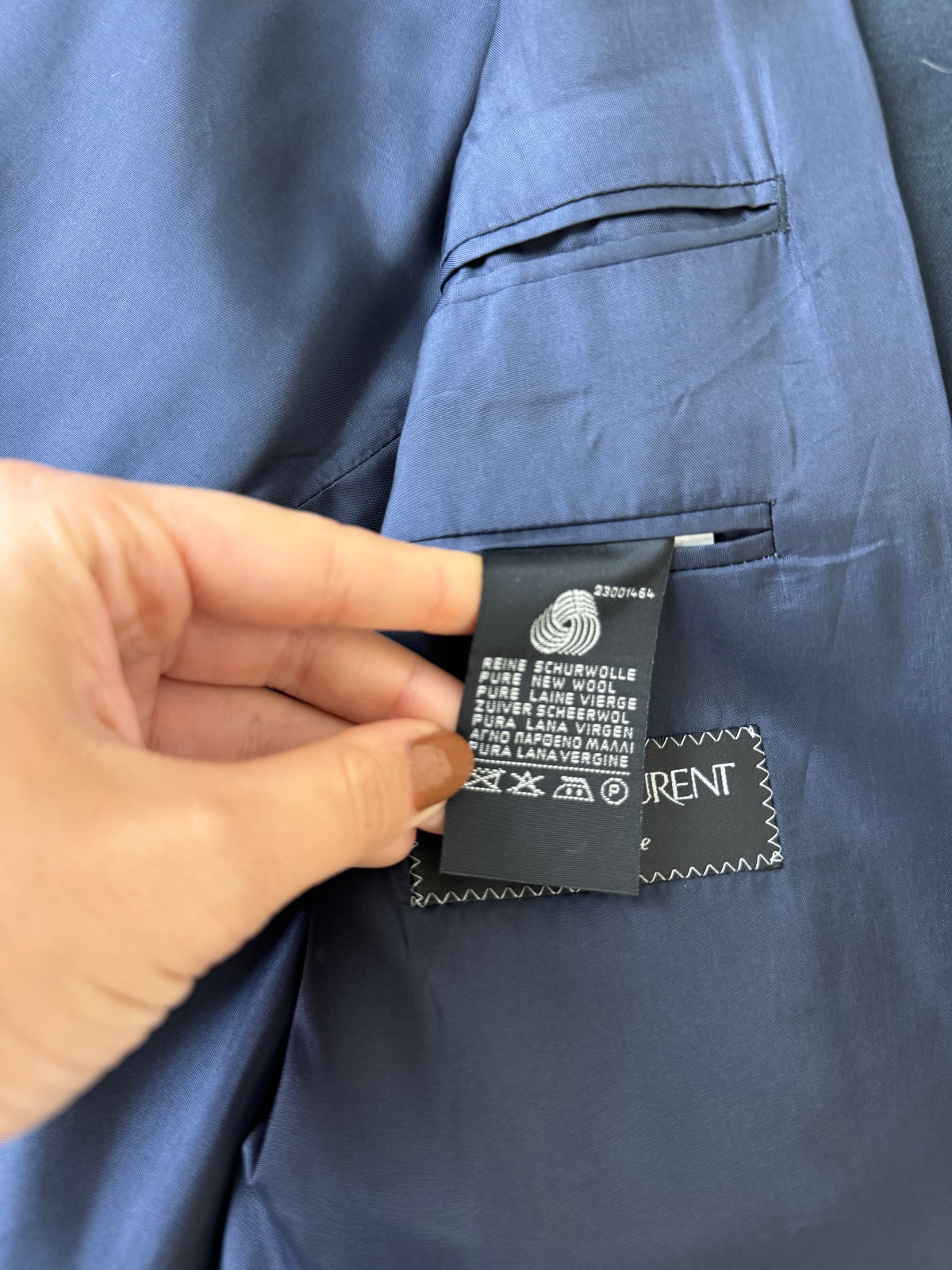 Sacou luxury YvesSaintLaurent din stofă premium 100% lână cu nasturi metalici inscripționați YSL( mărimea L/XL)