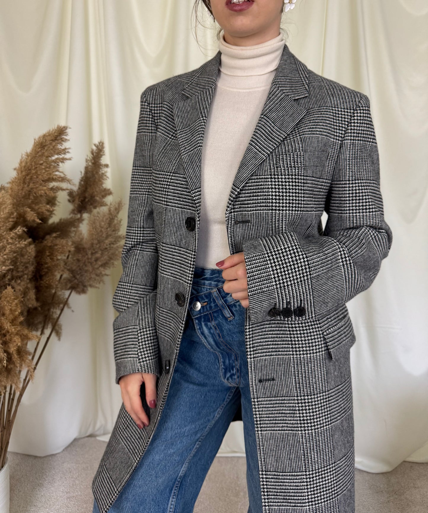 Palton DKNY din lână mărimea M