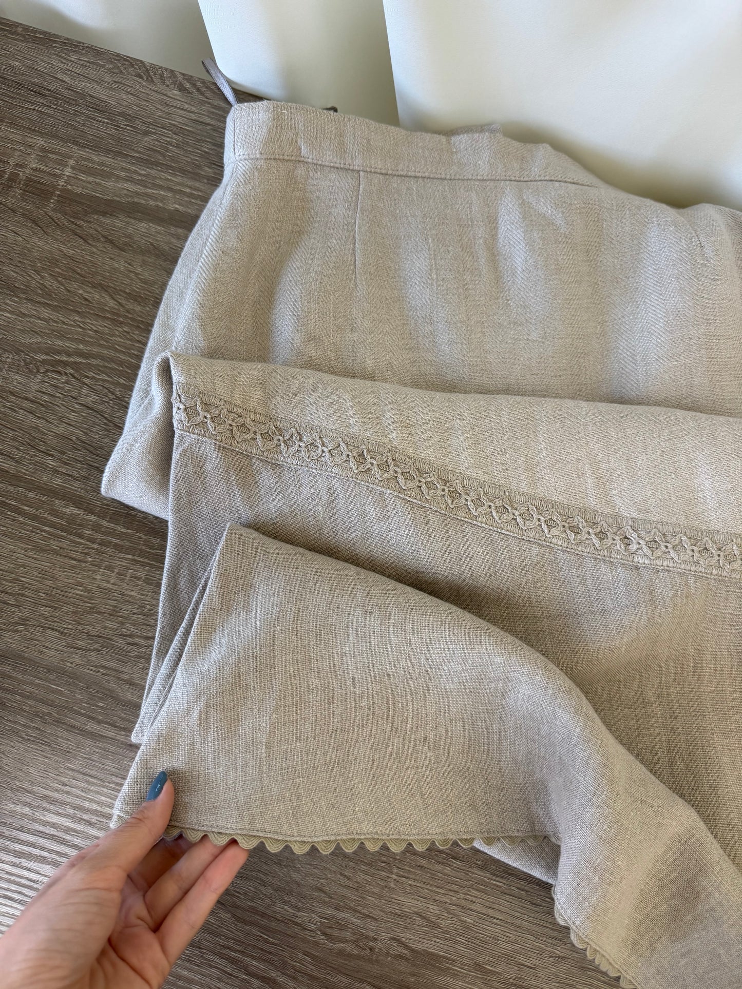 Fusta vintage crem din 100% in calitativ, 2 texturi diferite ( mărimea M)-76 talie