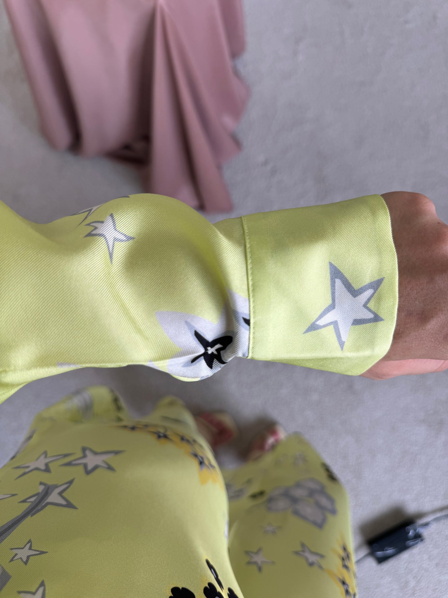 Rochie nouă Valentino din 100% mătase naturală cu print, talie marcata ( mărimea S)
