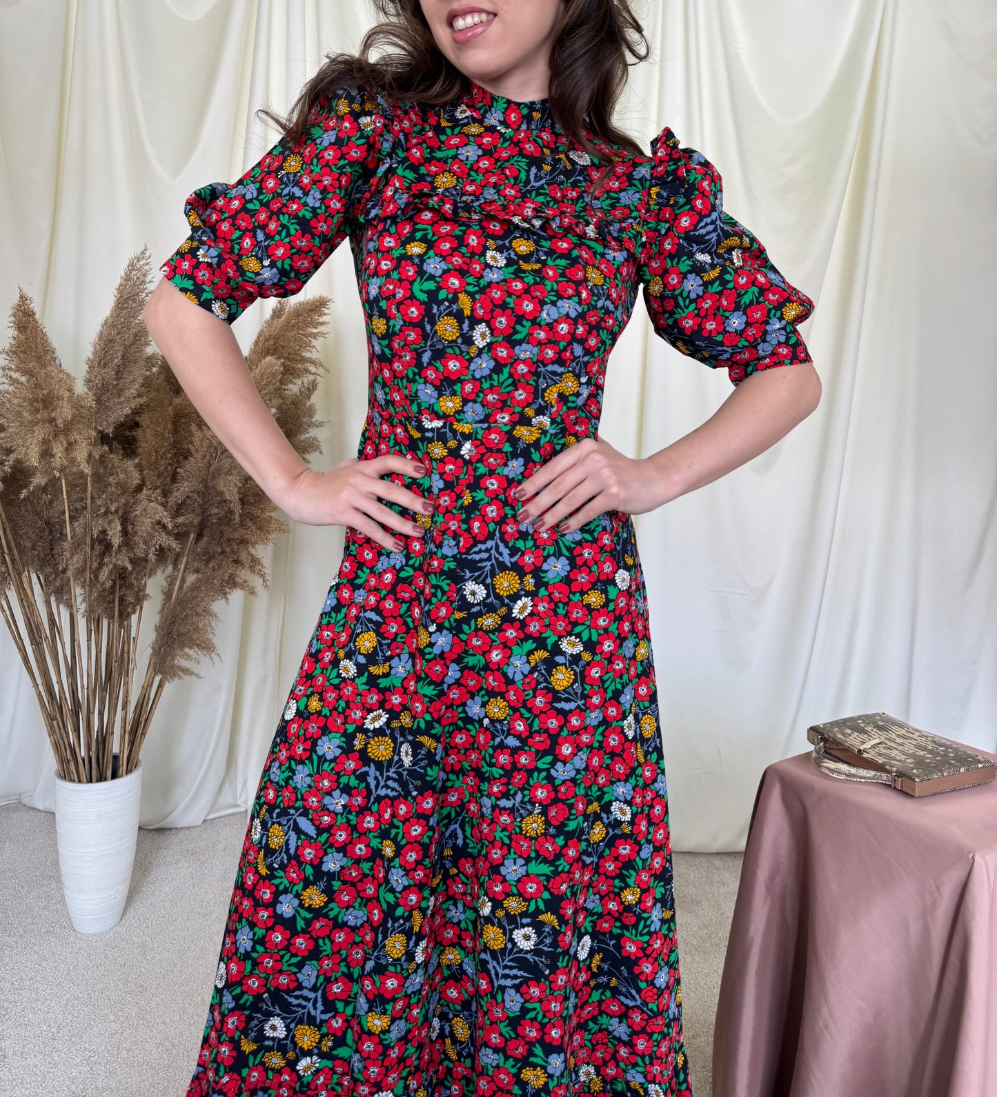 Rochie deosebită vintage  din 100% bumbac cu talie marcată( mărimea S)