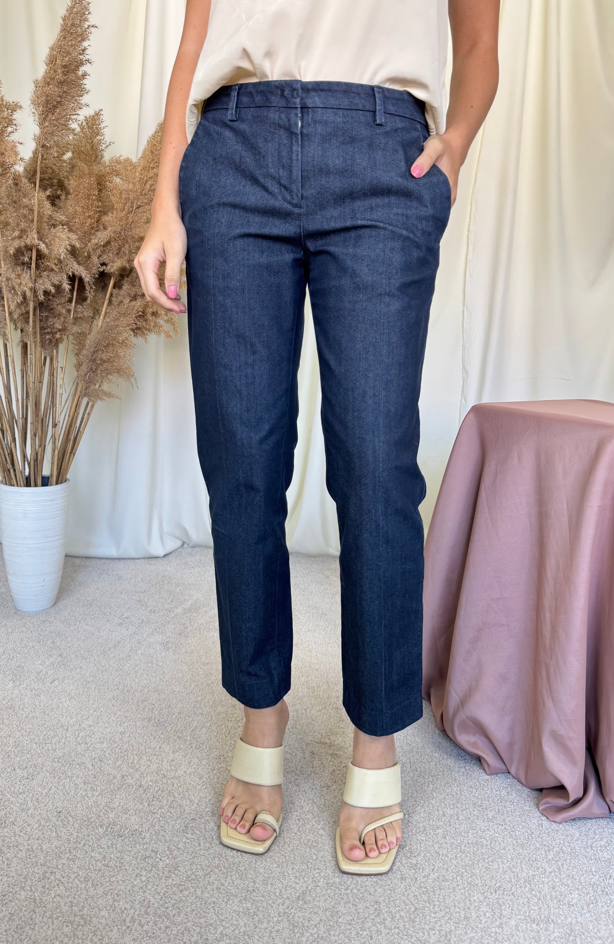 Blugi luxury MOCLER din denim de bumbac ( mărimea S/M)