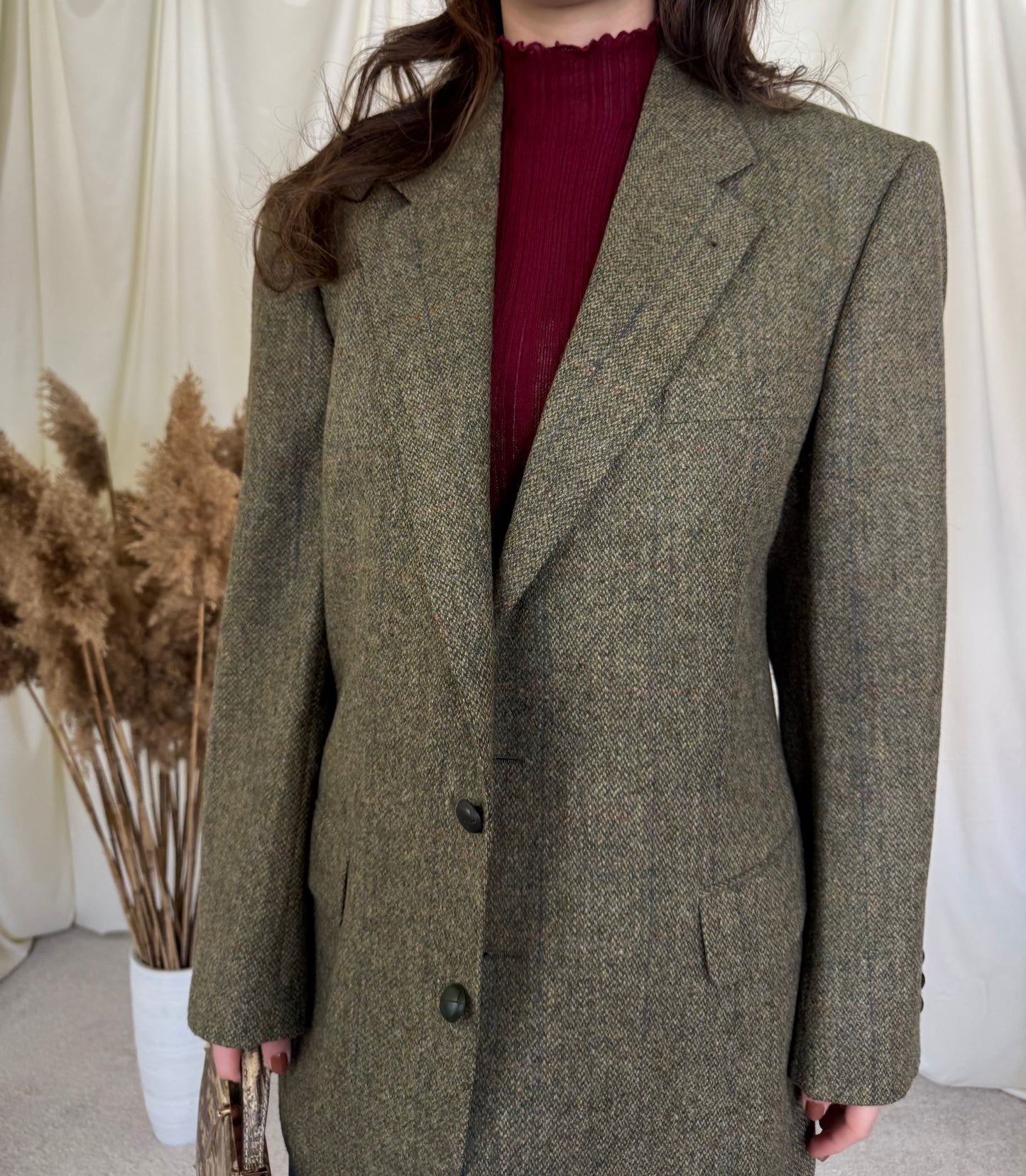 Sacou luxury Burberry din stofă superbă 100% lână cu print, căptușeală inscripționată 
Mărimea L