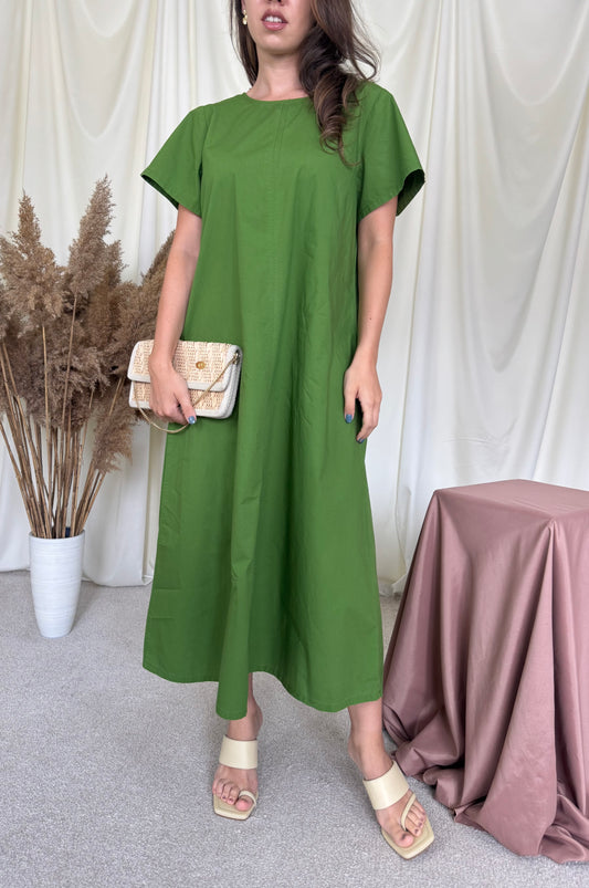 Back! Rochie Benetton într-o nuanță superbă de verde, croi A lejer, fermoar la spate ( mărimea M-L)