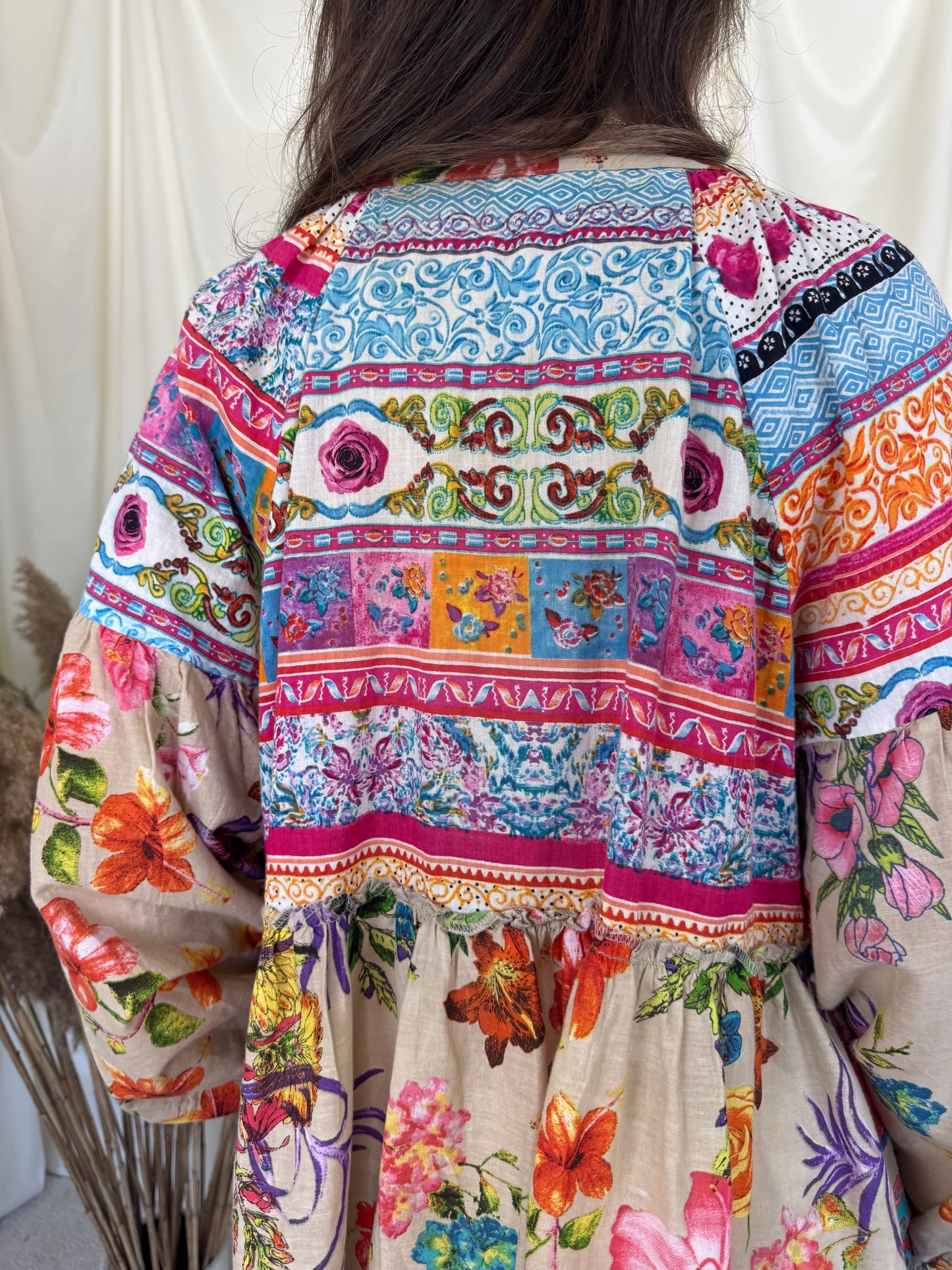 Cămașă de vară/ plajă în stil boho cu aplicații de mărgele ( mărimea M/L)