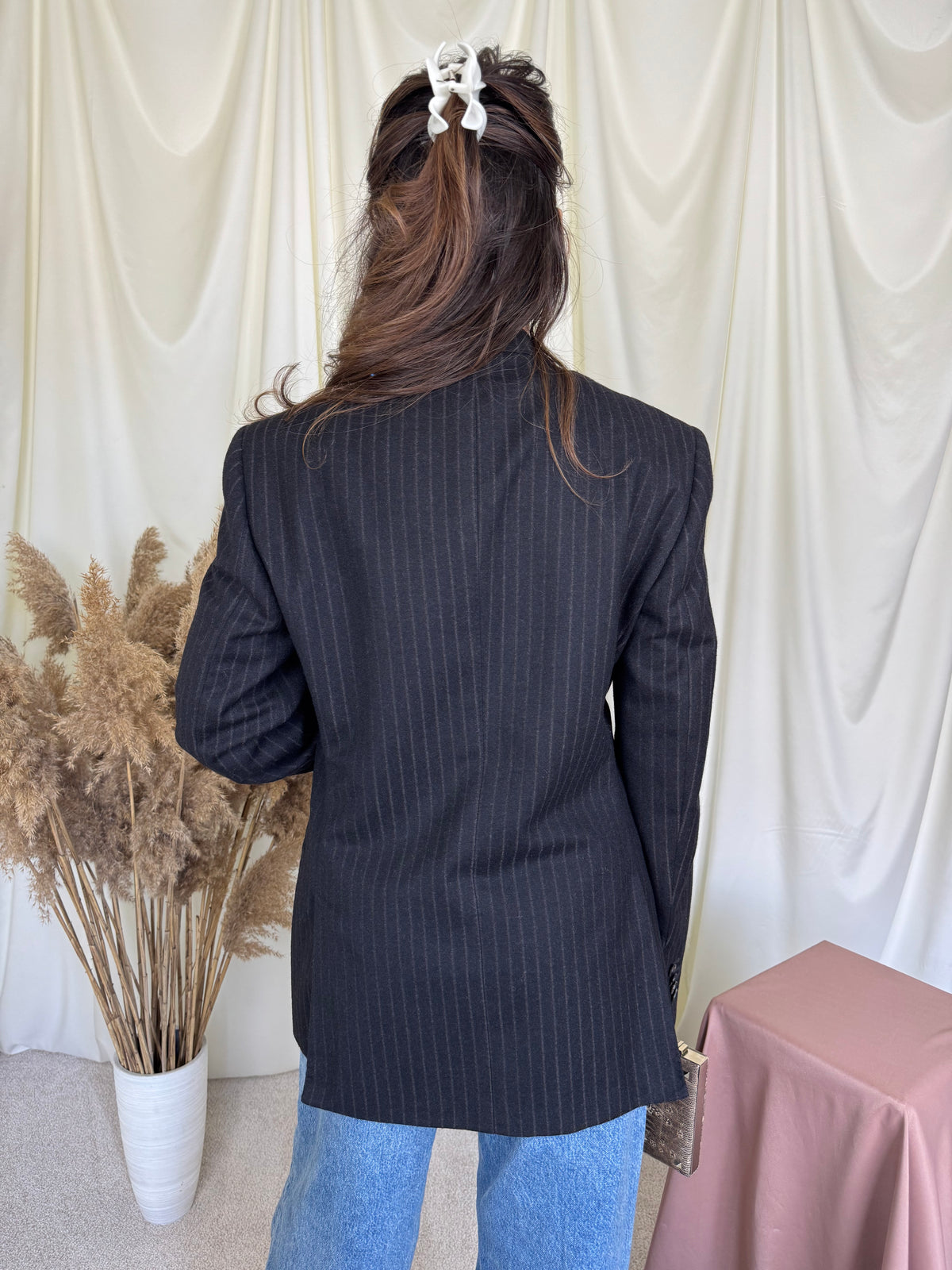 Sacou premium BOGLIOLI în croi barbatesc din stofă 100% lana virgină cu print in dungi ( mărimea M/L)