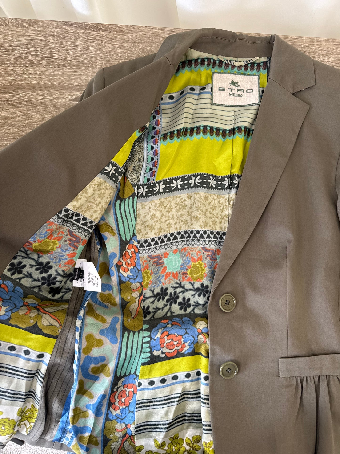 Sacou luxury ETRO din bumbac 
Model cambrat 
(Mărimea S)
