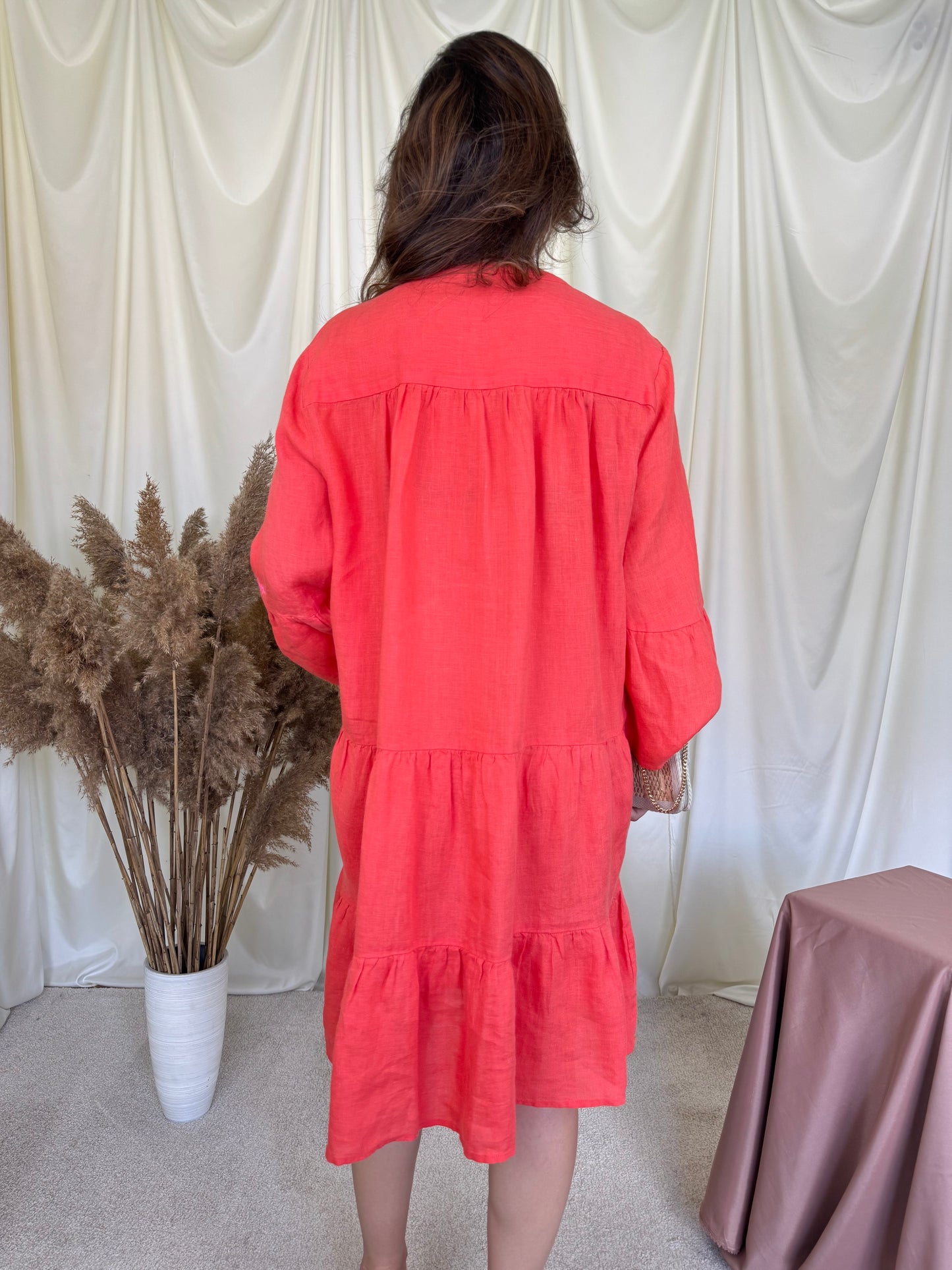 Rochie de vară vaporoasă din 100% in
(Mărimea 40/M-L)