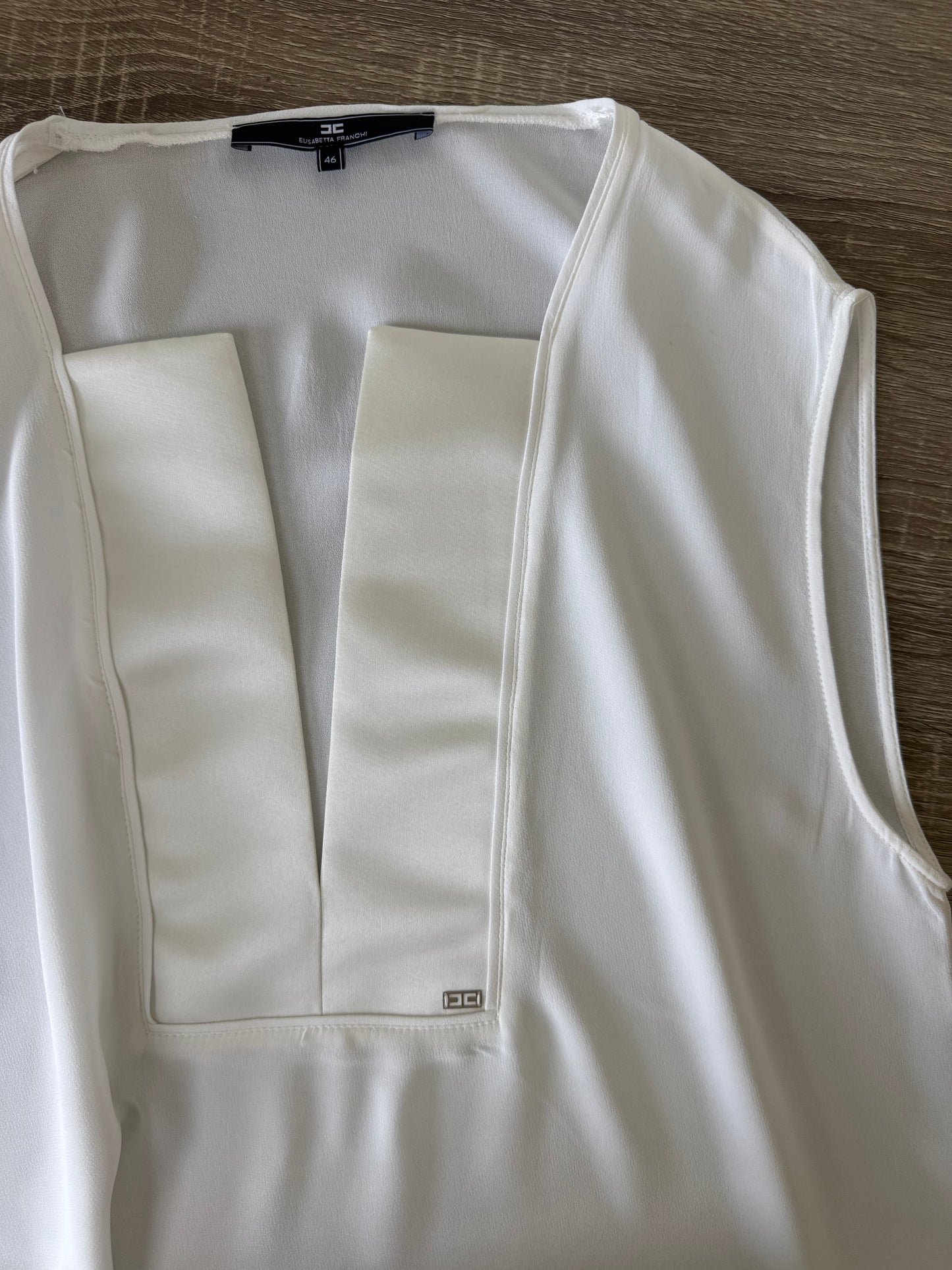 Cămașă tip maiou Elisabetta Franchi, model elegant ( mărimea M/L)