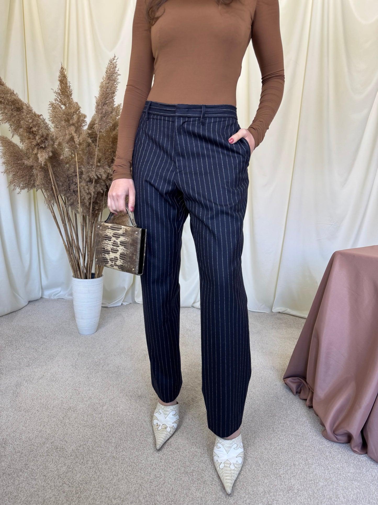 Pantalon luxury JIL SANDER din 100% lână 
(Mărimea 42/ L-XL)