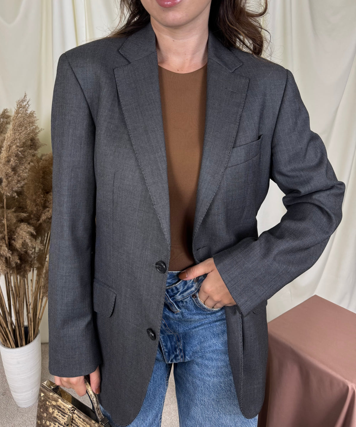 Sacou luxury Hackett în croi bărbătesc din 100% lână LORO PIANA, special țesuta ( mărimea M)