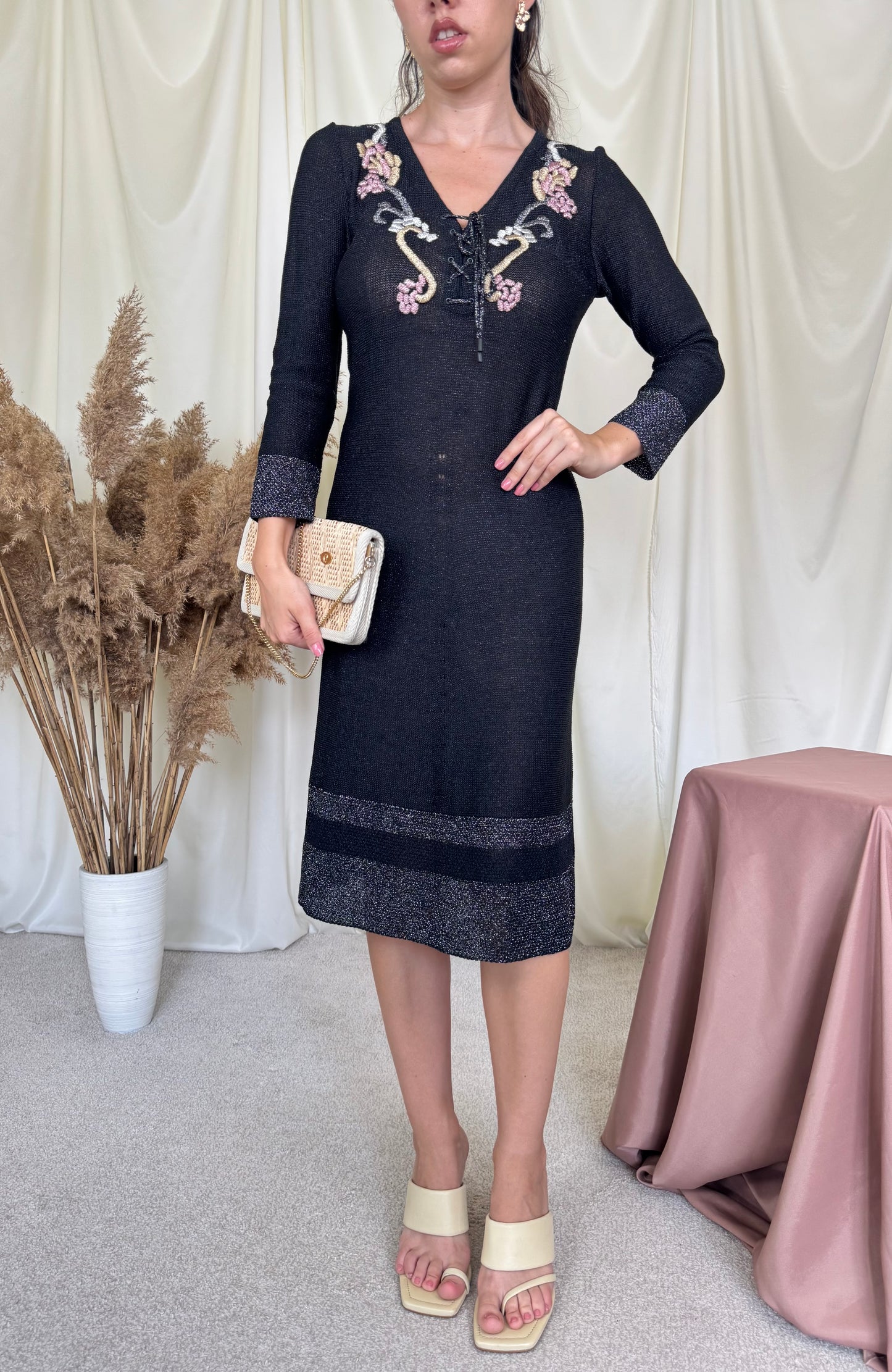 Rochie vintage MISSONI din croșet cu broderie superbă ( mărimea S-M)