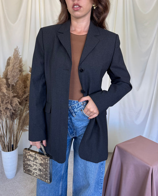 Sacou vintage din 100% lână gri, croi mai lung cu nasturi ascunși  ( mărimea M/40)