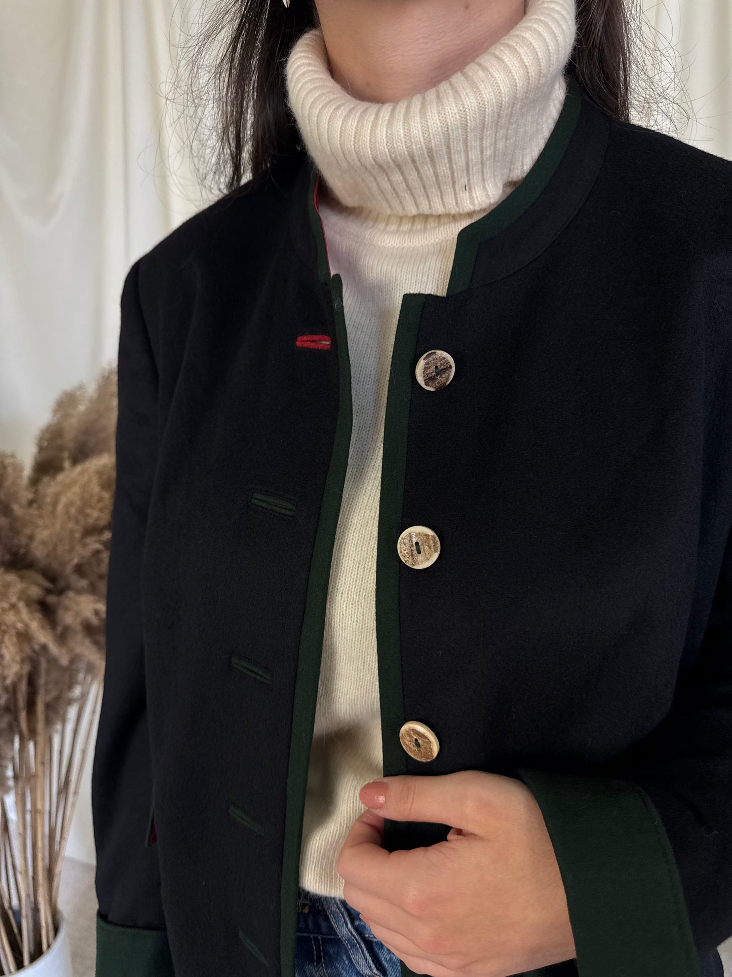 Sacou-jacheta de brand premium din  100% cașmir( mărimea L)